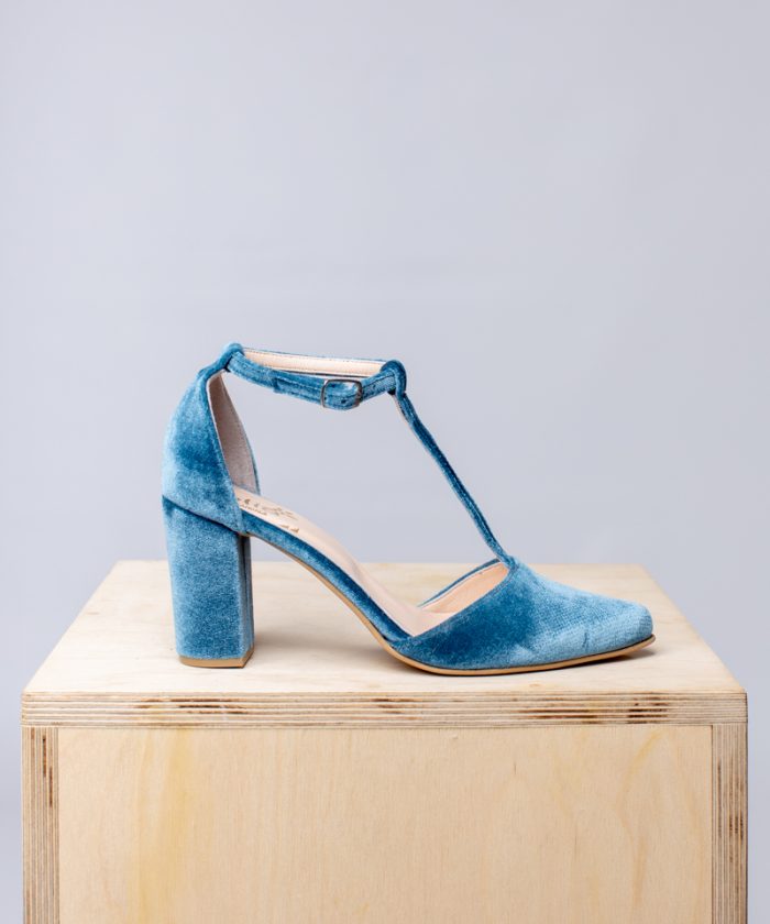 Donna Tango Sapphire Blue Velvet Block Heels