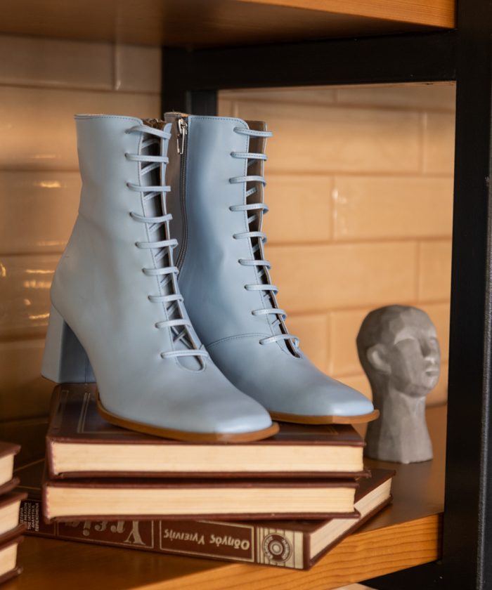 Ciel Leather Boots Medium Heels with laces-Poppins