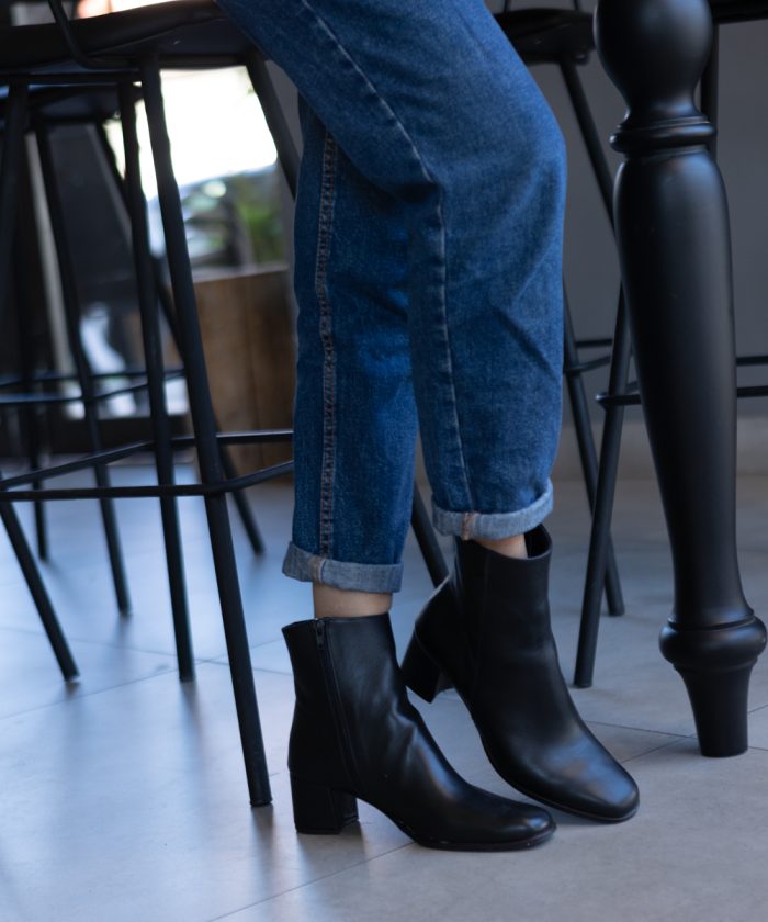 Alternative view of Black Leather Boots Medium Heels -Athena-