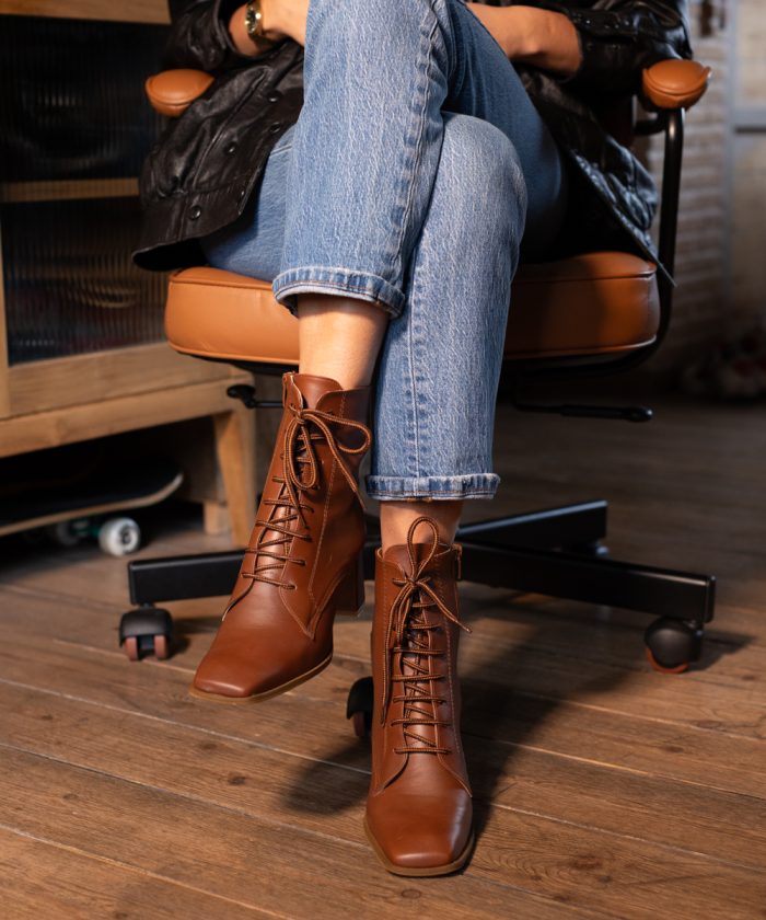 Μποτάκια Καφέ δερμάτινα- Brown Leather Boots Medium Heels-Hermione