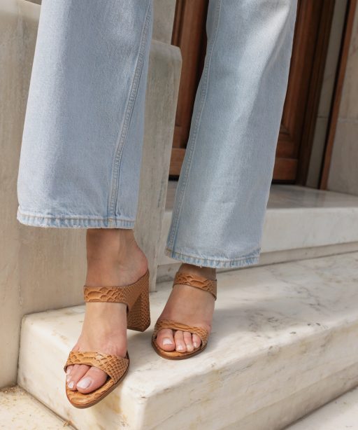 Alternative view of Camel Croco "Fay" Heels